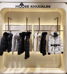 MOOSE KNUCKLES